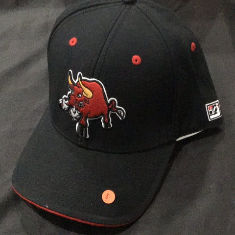Tucson Toros Black Hat Black Hat Red Bull* The Game fitted size 8