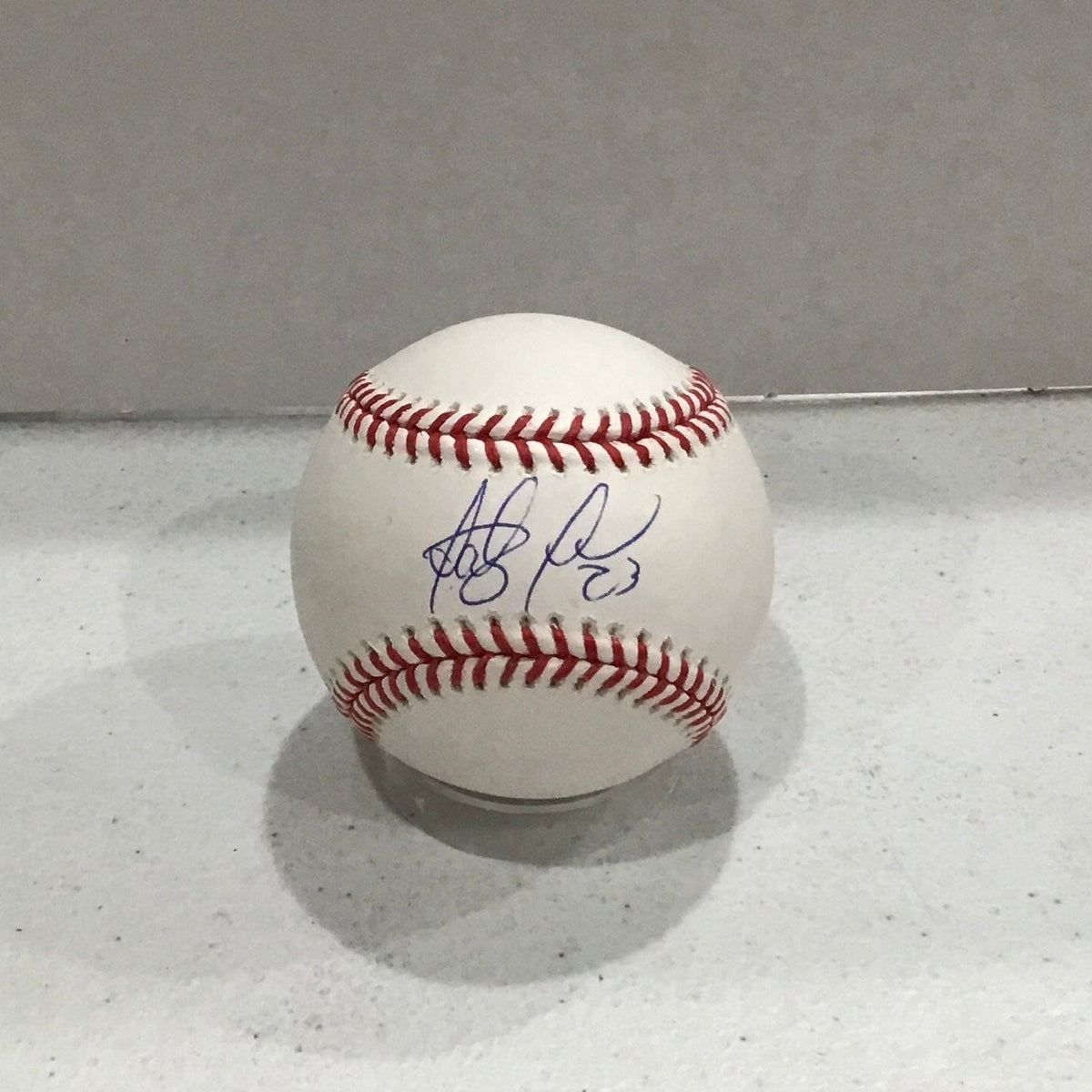 Fernando Tatis Jr Autographed Baseball – Overtime Sports