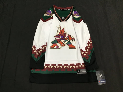 Arizona Coyotes Stitched Hockey Jersey Women’s XS NWT