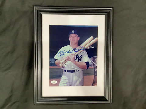 Mickey Mantle New York Yankees Autographed Photo JSA YY54863