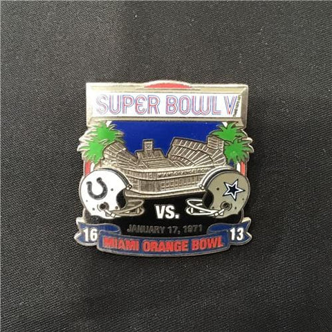 Super Bowl V Indianapolis Colts v. Dallas Cowboys - Football - Pin
