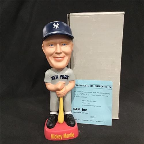 S.A.M. Derek Jeter Bobblehead w/Box