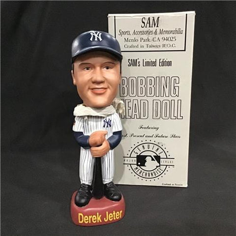 Derek Jeter - Bobblehead - 2510/5000