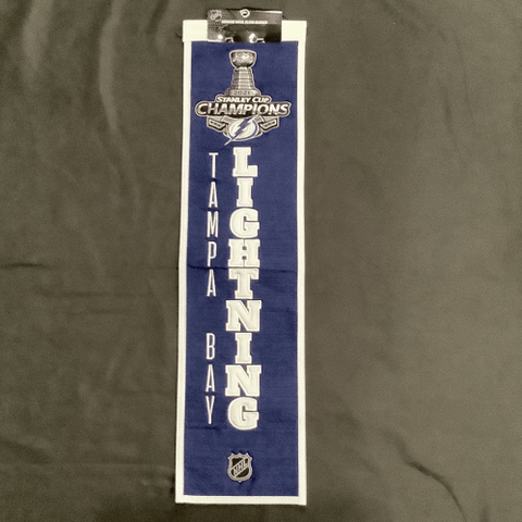 Tampa Bay Lightening - Championship Banner - 2021 Stanley Cup
