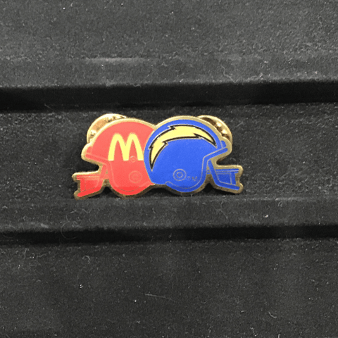 San Diego Chargers - Football - Vintage Pin
