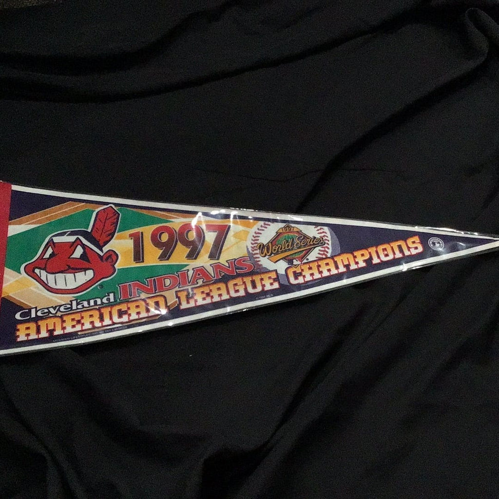 Vintage 1997 World Series Florida Marlins vs. Cleveland Indians T-Shir